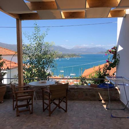Veranda Blue - Poros Poros Town Buitenkant foto