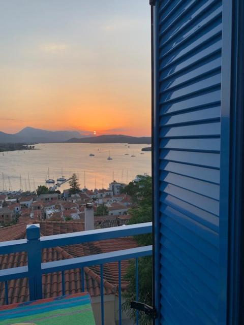 Veranda Blue - Poros Poros Town Buitenkant foto